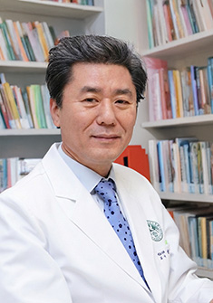 의학박사 전문의 박영요 원장